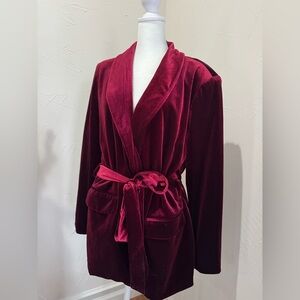 Elegant Velvet Blazer